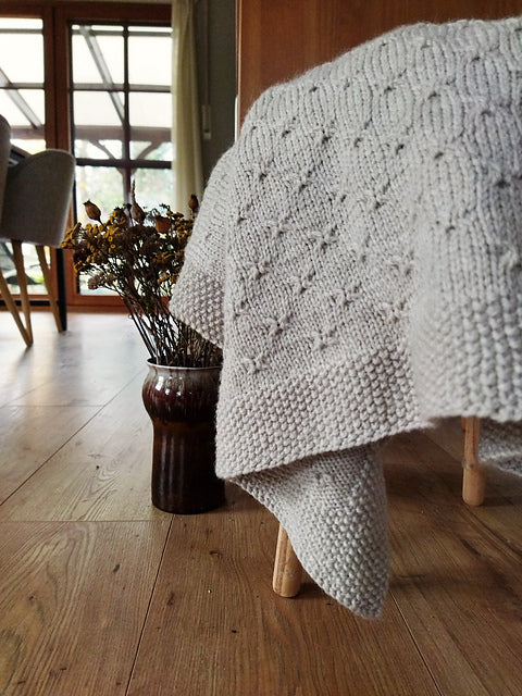 Lisbeth Blanket pattern by Anja Heumann